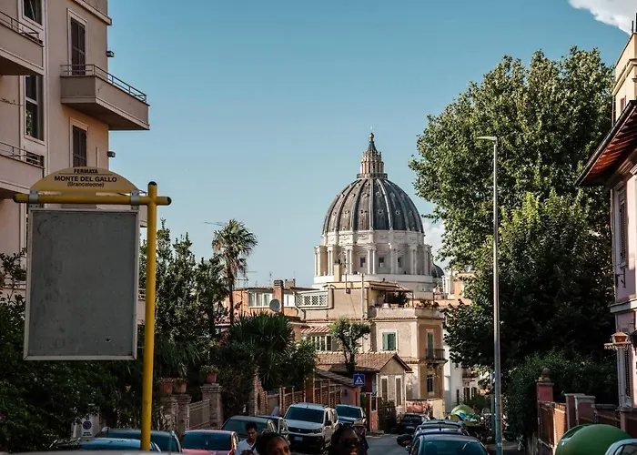 Vatican "del Gallo" * Roma